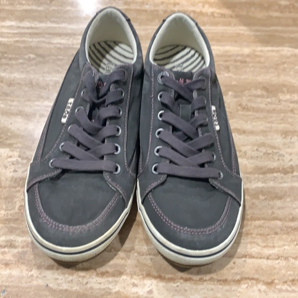 Taos canvas shoes - Picture 3 of 4